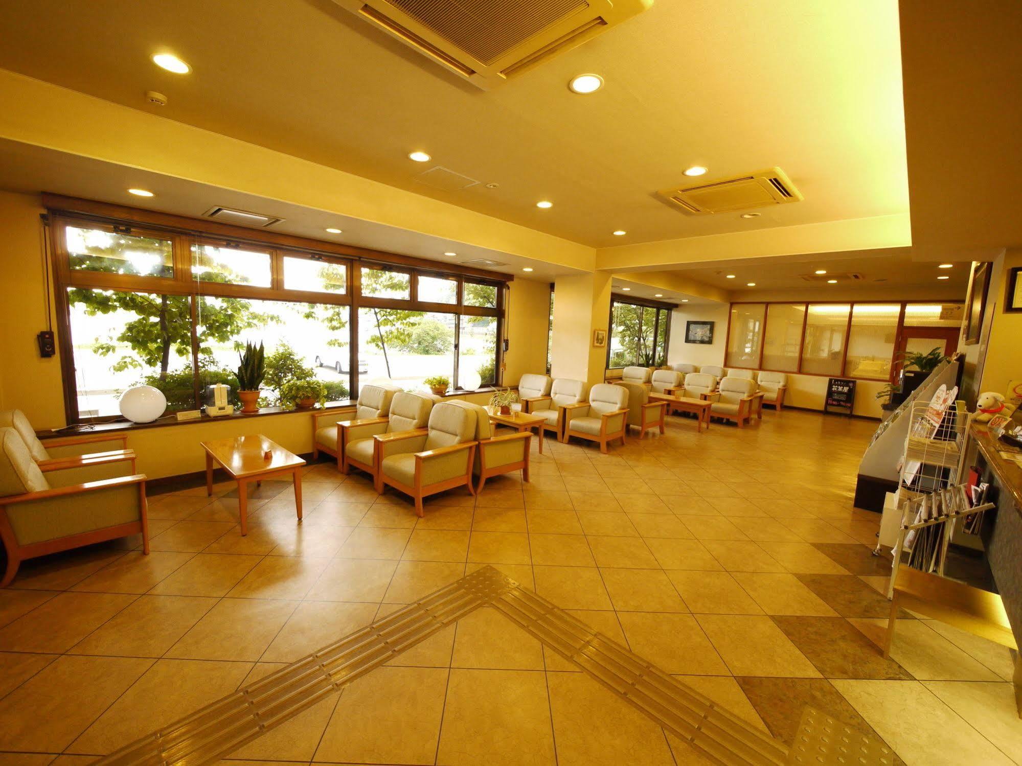 פוג'יקאוואגוצ'יקו Hotel Route-Inn Kawaguchiko מראה חיצוני תמונה